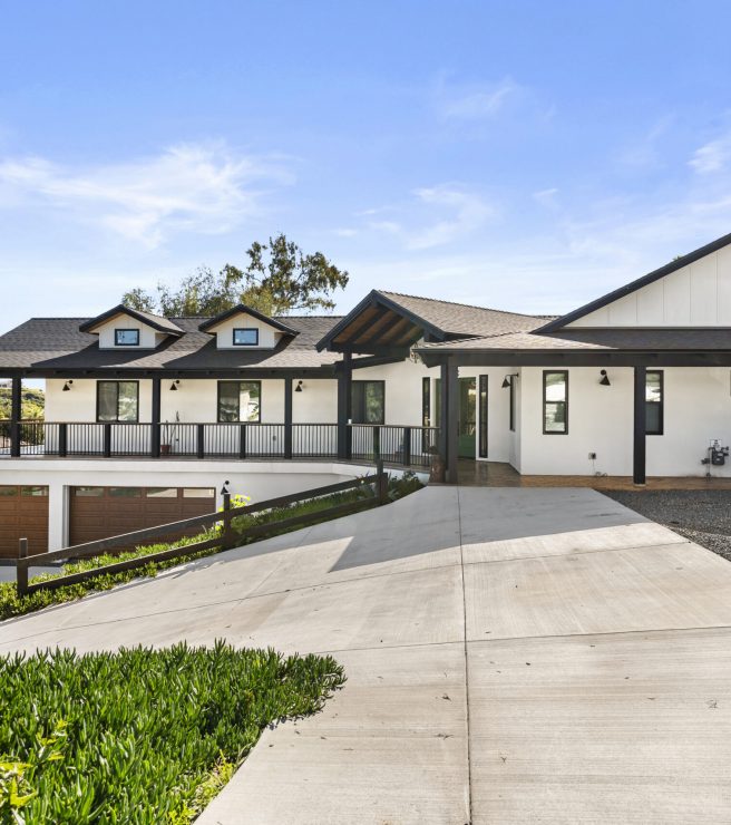 Beautifully spacious front lot of the SD-Wellness Drug Rehab Facility in Ironwood, CA.